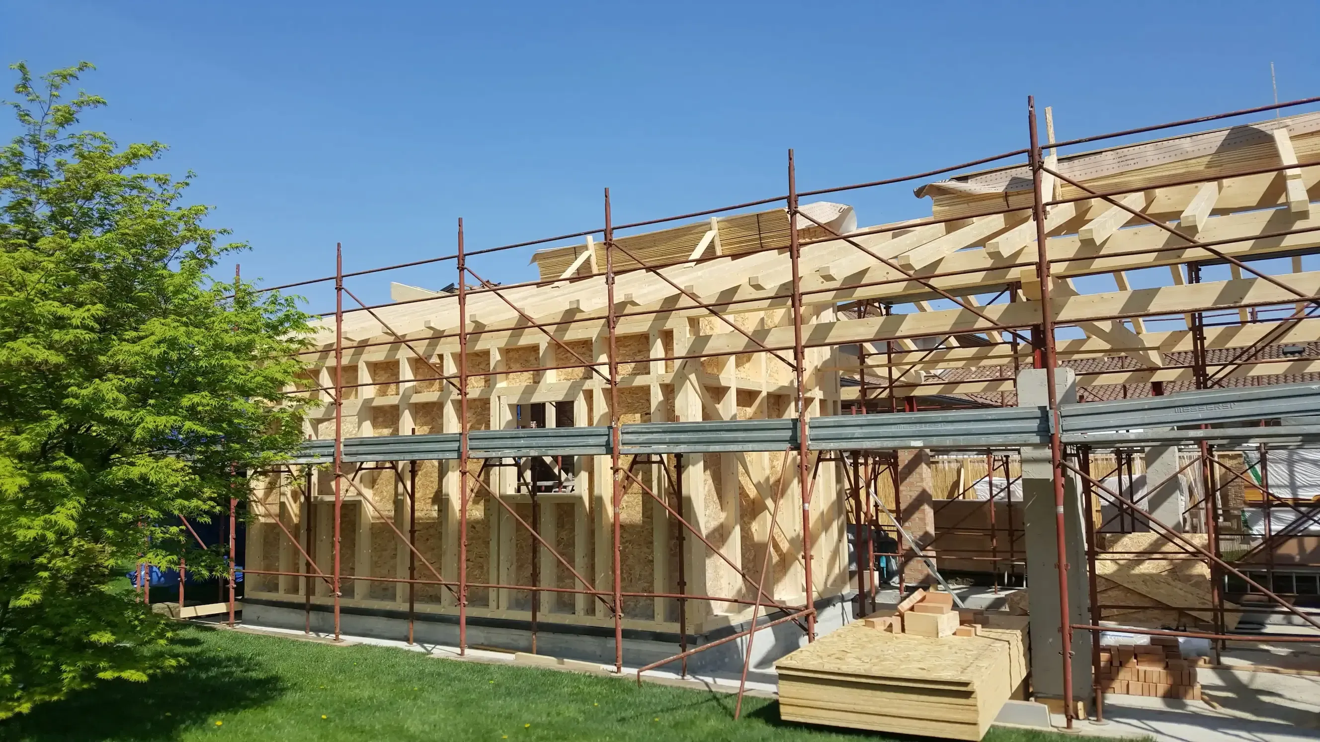 Cantiere Edil.Tek — qualità e affidabilità